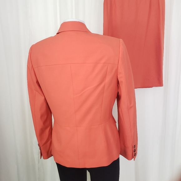Carolina Herrera orange wool blend blazer skirt set size 10 - Picture 5 of 9